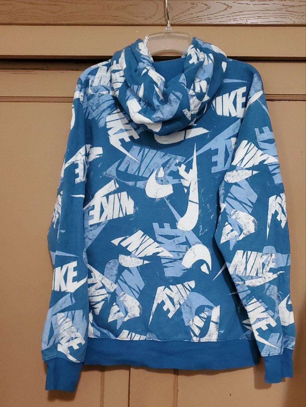 Nike Men's Sportswear Sport Essentials+ Allover Print Pullover Hoodie - Picture 4 of 4